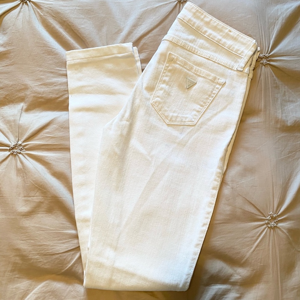 Guess White Low-Mid Rise Skinny Jeans